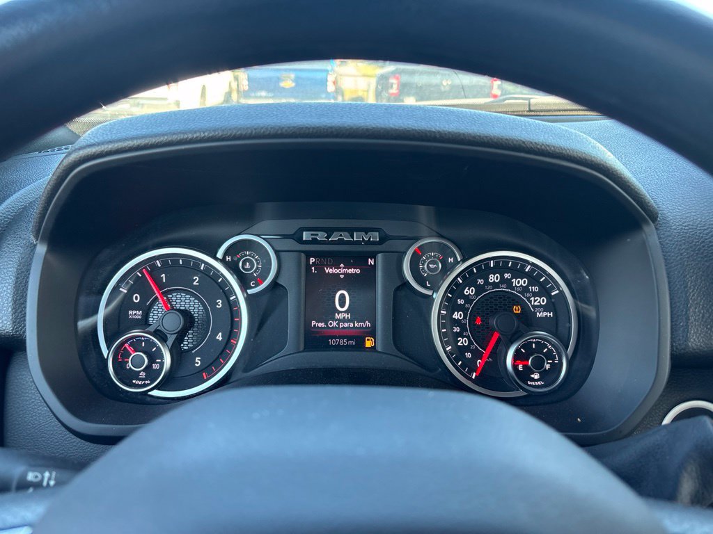 Used 2025 RAM 2500 Tradesman AWD/4WD image 11