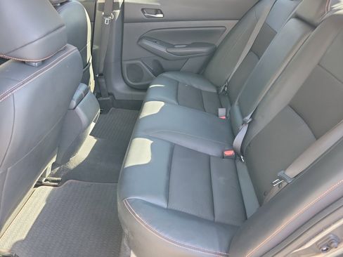 Used 2022 Nissan Altima 2.5 SR image 8