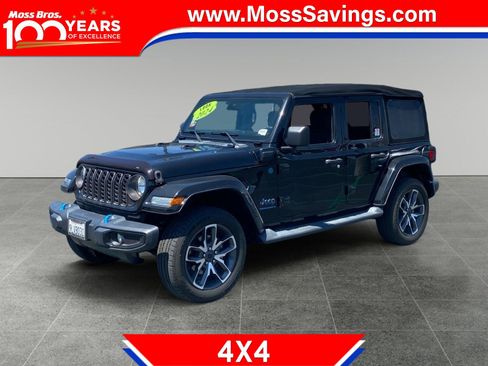 Used 2024 Jeep Wrangler Unlimited w/ Convenience Group AWD/4WD image 1