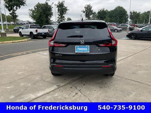 Certified 2026 Honda CR-V EX image 4