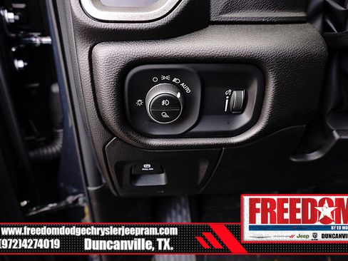 New 2026 RAM 1500 Express image 27