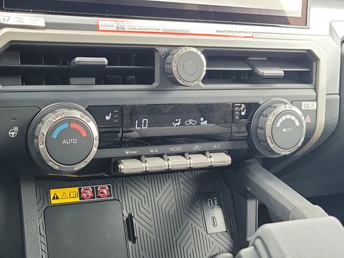 New 2026 Toyota Tacoma TRD Off-Road AWD/4WD image 29