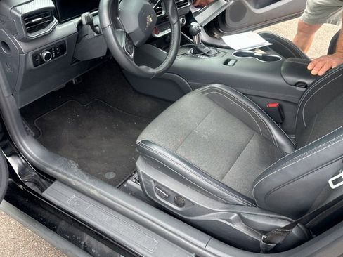 Used 2024 Ford Mustang Coupe RWD image 2