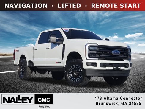 Used 2025 Ford F350 Platinum image 1