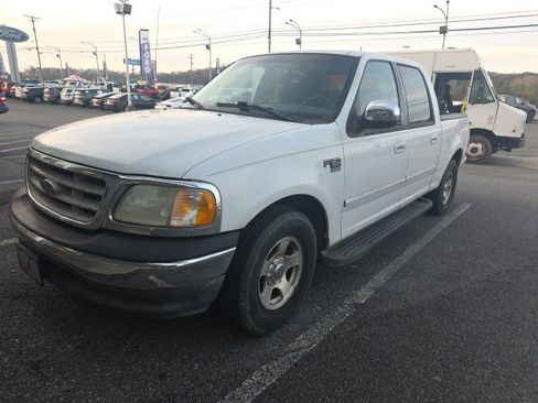 Used 2002 Ford F150 XLT image 1
