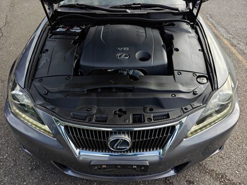 Used 2012 Lexus IS 250 w/ Premium Pkg Value Edition RWD image 36