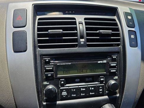 Used 2008 Hyundai Tucson SE FWD image 24