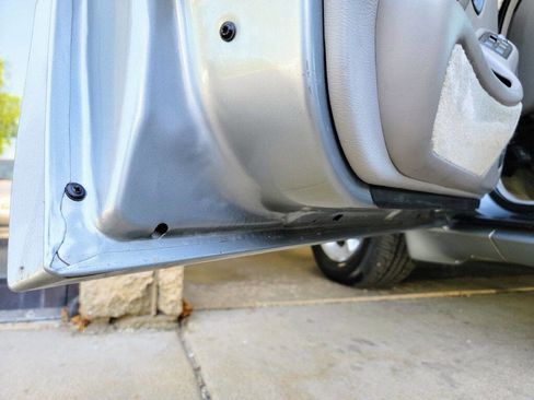 Used 1994 Pontiac Bonneville SSE FWD image 35