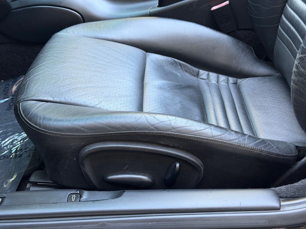 Used 2003 Porsche Boxster RWD image 27
