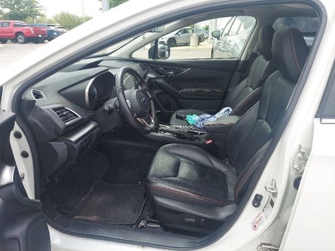 Used 2019 Subaru Crosstrek 2.0i Limited w/ Moonroof Package w/Navigation AWD/4WD image 2