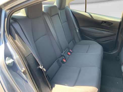 Used 2024 Toyota Corolla LE FWD image 39
