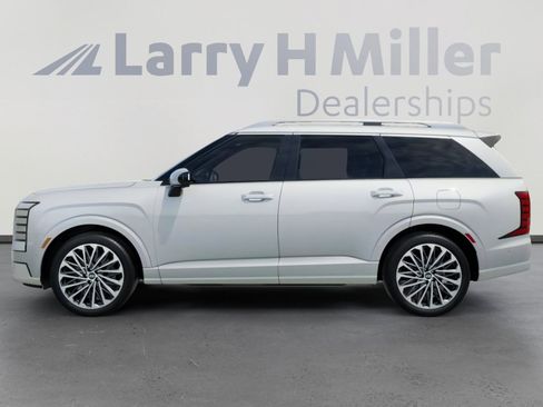 New 2026 Hyundai Palisade Calligraphy AWD/4WD image 3