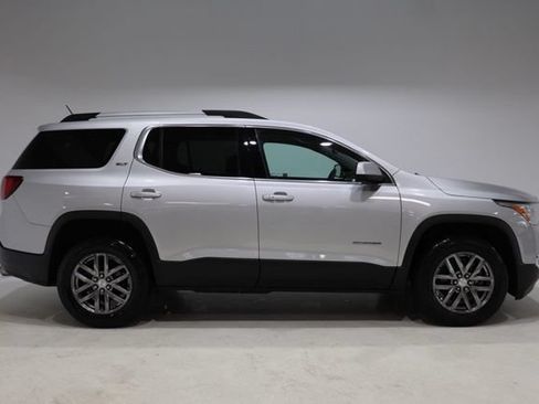 Used 2017 GMC Acadia SLT FWD image 9