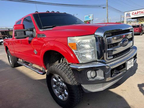 Used 2015 Ford F350 Lariat w/ Lariat Interior Package AWD/4WD image 2