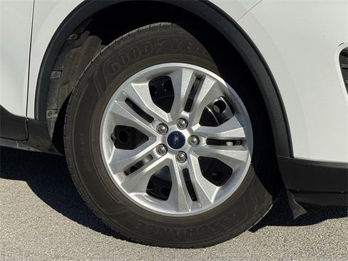 Used 2020 Ford Escape S image 30