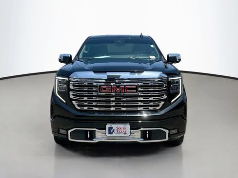 Used 2024 GMC Sierra 1500 Denali w/ Denali Reserve Package AWD/4WD image 2