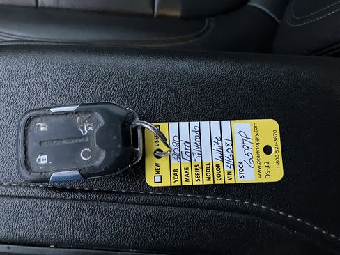 Used 2020 Chevrolet Silverado 1500 LTZ w/ LTZ Premium Package image 20