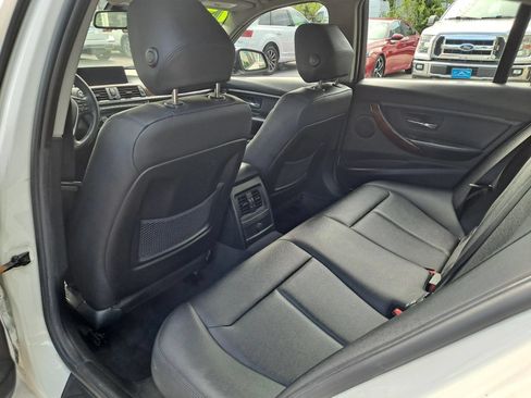 Used 2015 BMW 328i xDrive Sedan AWD/4WD image 9