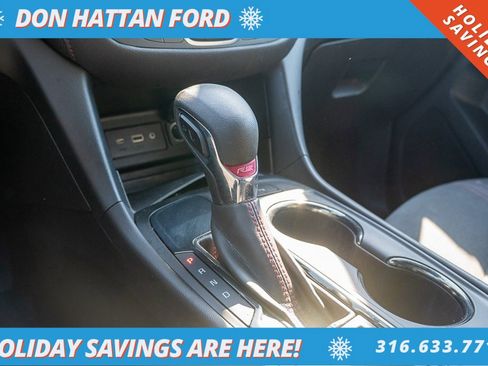 Used 2022 Chevrolet Equinox RS w/ LPO, Floor Liner Package image 10