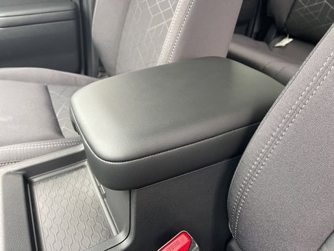 New 2026 Nissan Frontier SV w/ All-Weather Content Package image 12