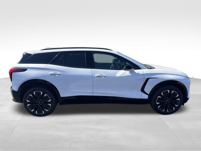 Used 2024 Chevrolet Blazer EV RS AWD/4WD image 8
