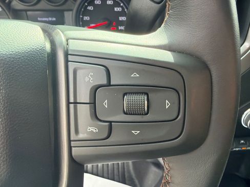 Used 2025 GMC Sierra 1500 Pro w/ Pro Value Package AWD/4WD image 15