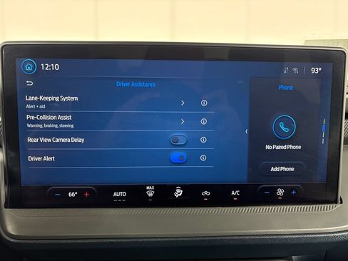 Certified 2025 Ford Maverick XL FWD image 27