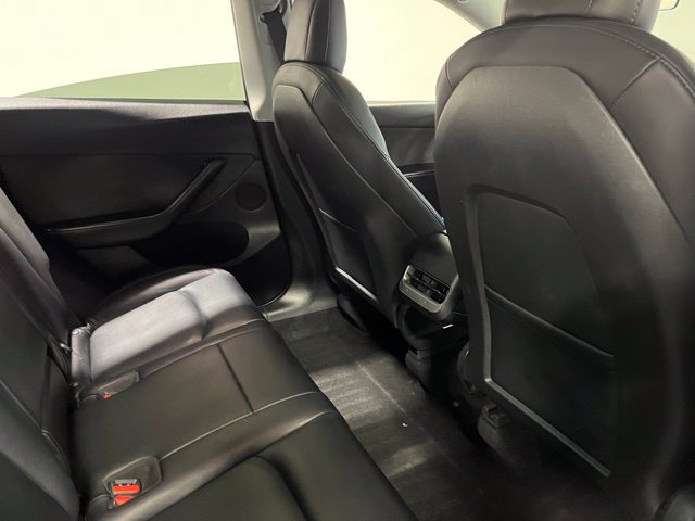 Used 2021 Tesla Model Y Long Range AWD/4WD image 15