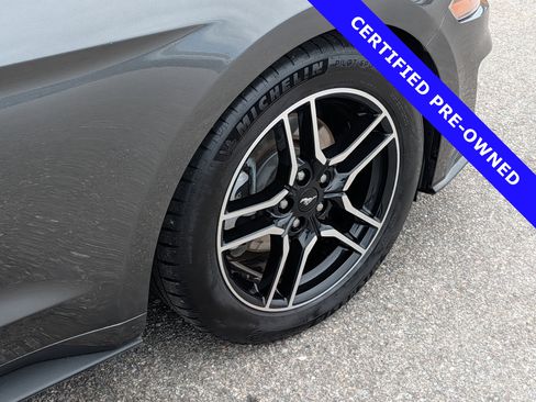 Certified 2018 Ford Mustang Premium RWD image 12