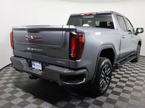 Used 2021 GMC Sierra 1500 AT4 w/ Technology Package image 5