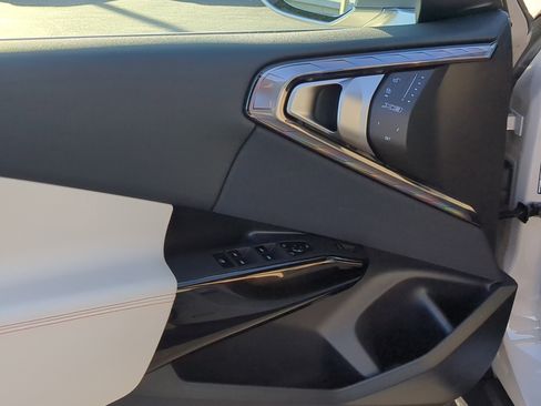 New 2026 BMW X3 xDrive30 w/ Convenience Package image 13