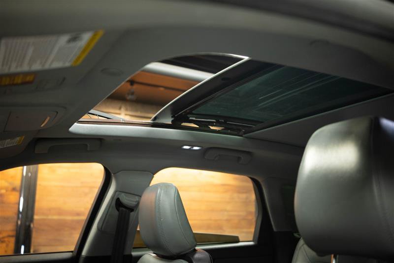 Used 2022 Lincoln Corsair FWD w/ Premium Package image 32
