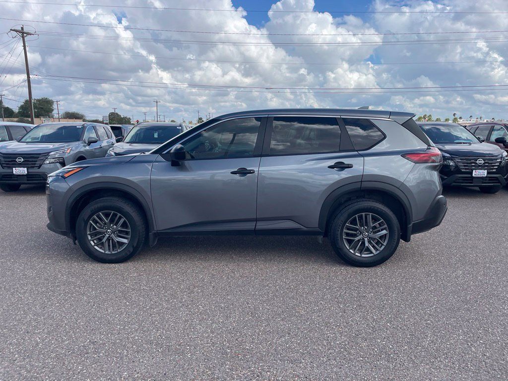 Certified 2021 Nissan Rogue S FWD image 4