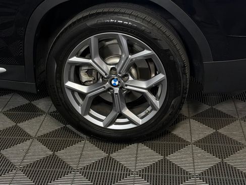 Used 2025 BMW X4 xDrive30i AWD/4WD image 12