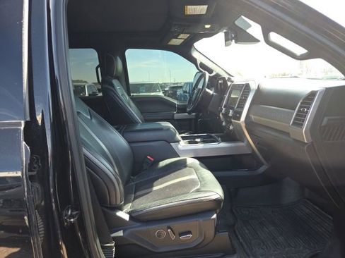 Used 2019 Ford F250 Platinum w/ Platinum Ultimate Package image 13