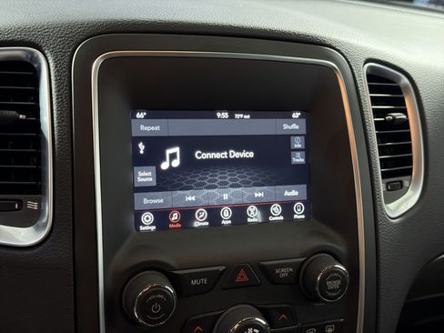 Used 2019 Dodge Durango SXT AWD/4WD image 36