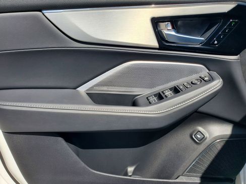 Used 2026 Acura MDX w/ Technology Package image 21