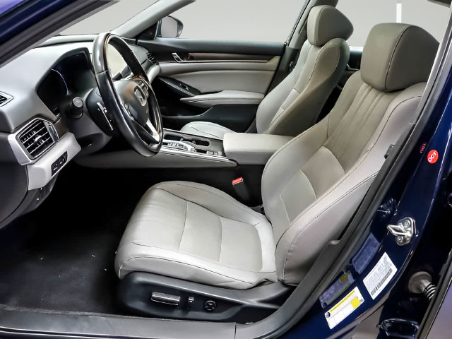 Used 2020 Honda Accord Touring image 8
