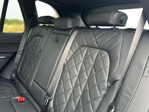 New 2026 BMW X5 xDrive40i w/ M Sport Package image 16