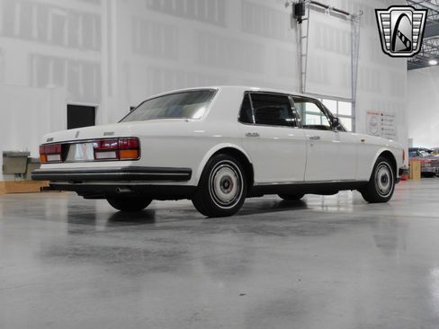 Used 1986 Rolls-Royce Silver Spur image 13