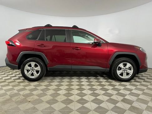 Used 2020 Toyota RAV4 XLE w/ Convenience Package AWD/4WD image 8