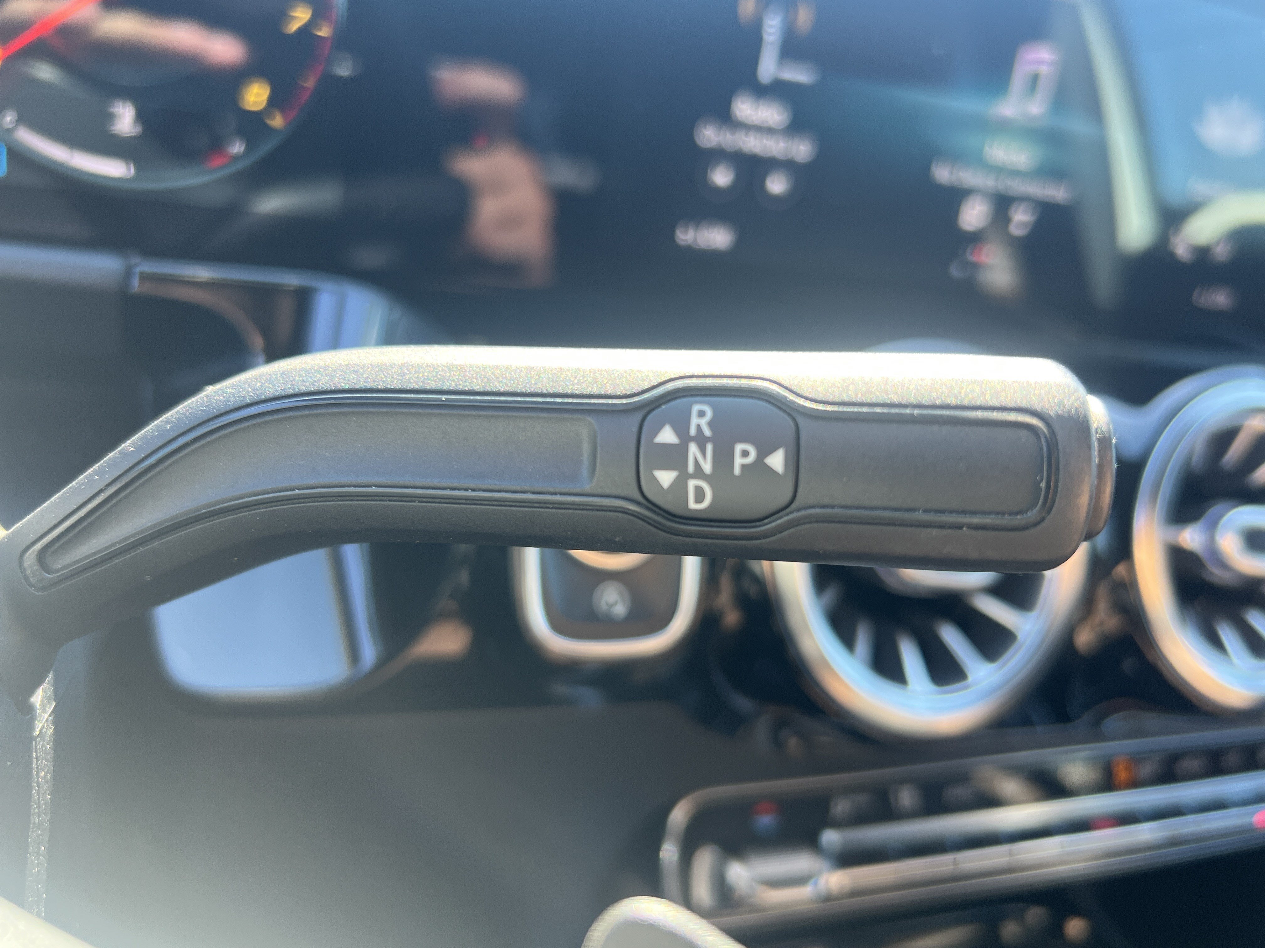 Certified 2021 Mercedes-Benz GLA 250 4MATIC image 26