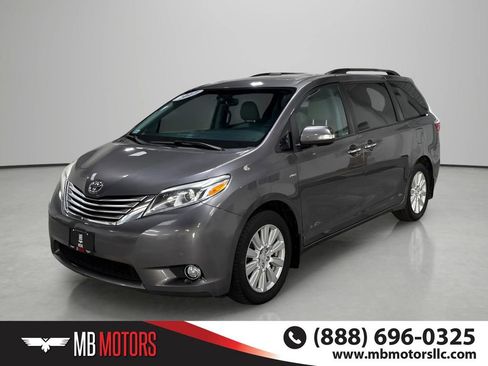 Used 2017 Toyota Sienna Limited AWD/4WD image 1