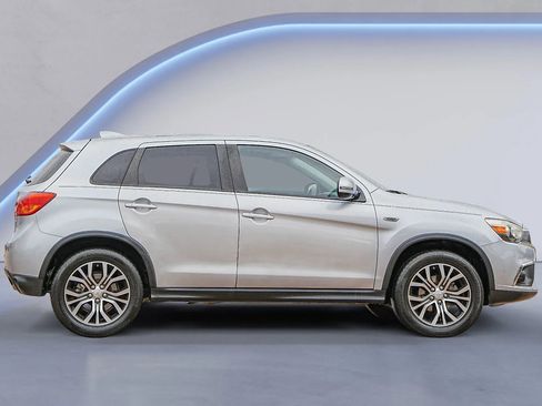 Used 2017 Mitsubishi Outlander Sport ES image 10