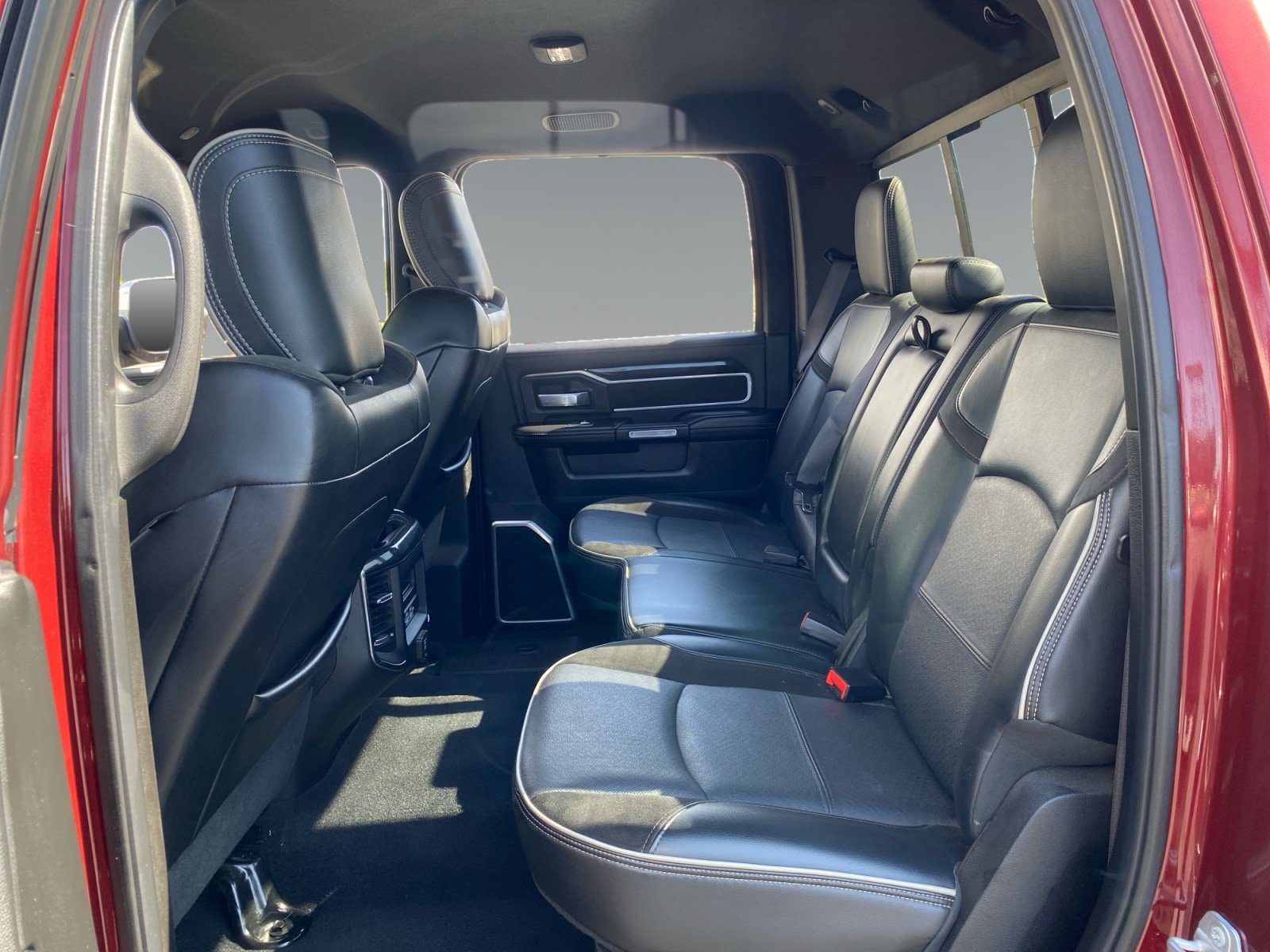 Used 2019 RAM 3500 Laramie AWD/4WD image 13