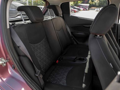 Used 2019 Chevrolet Spark LS image 31