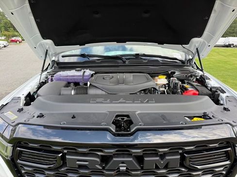 New 2026 RAM 1500 Express AWD/4WD image 30