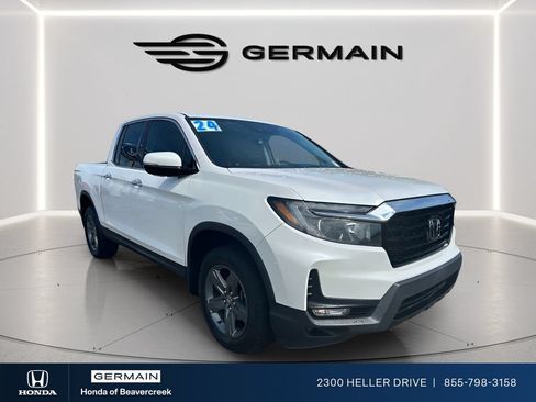 Used 2023 Honda Ridgeline RTL-E image 2