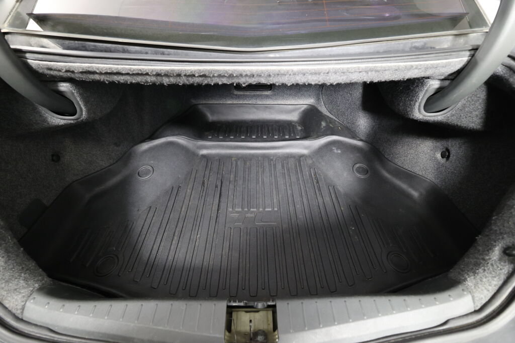 Used 2010 Acura TL w/ Technology Package FWD image 18