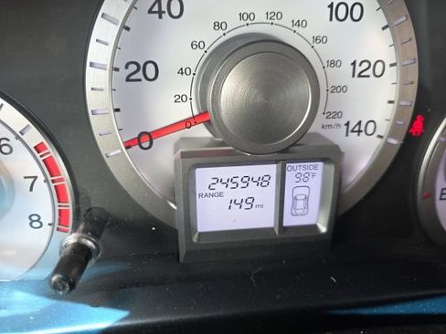 Used 2011 Honda Pilot EX-L image 18